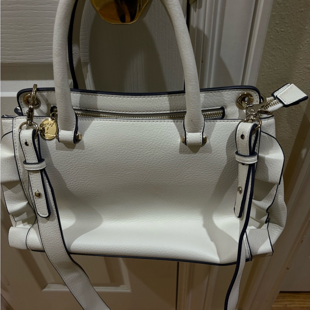 Eva Mendes for New York & Company Elegant White Satchel - Picture 2 of 4